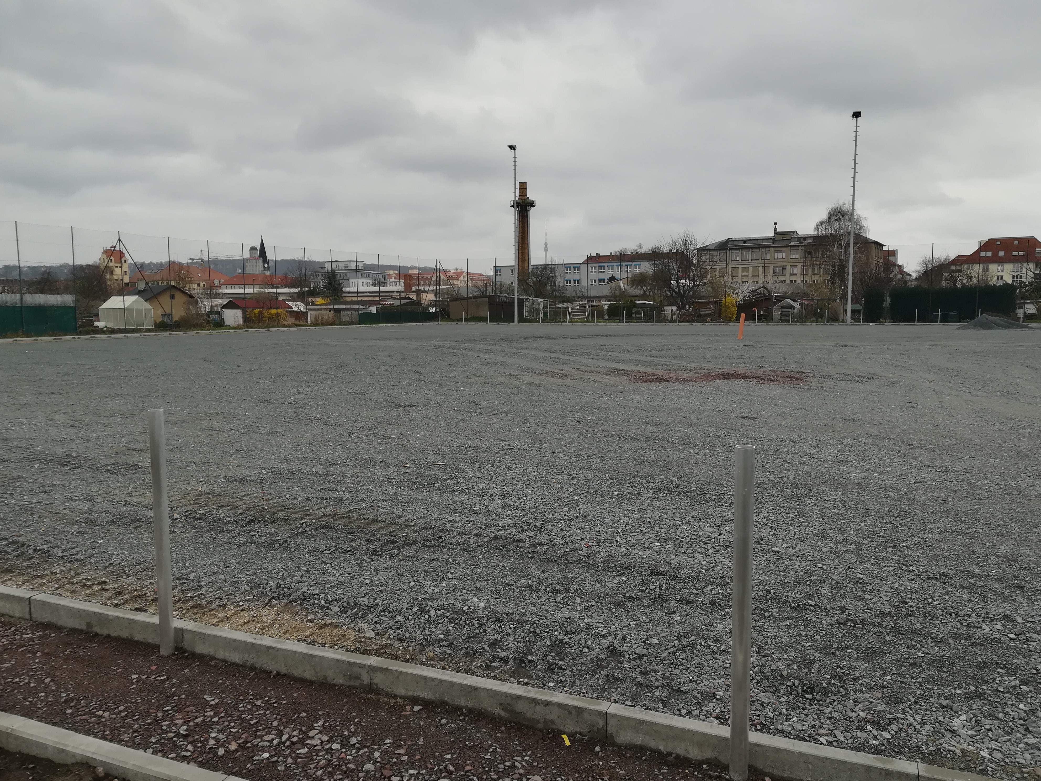 Platzneubau auf der Eibenstocker Straße in vollem Gange